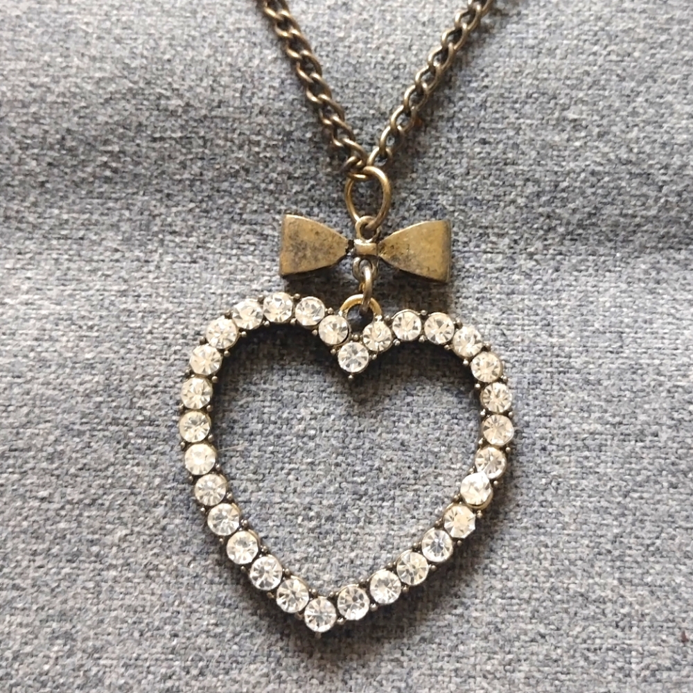Heart Rust Bronze Toned Gold 3 Tier Necklace 22 Inch